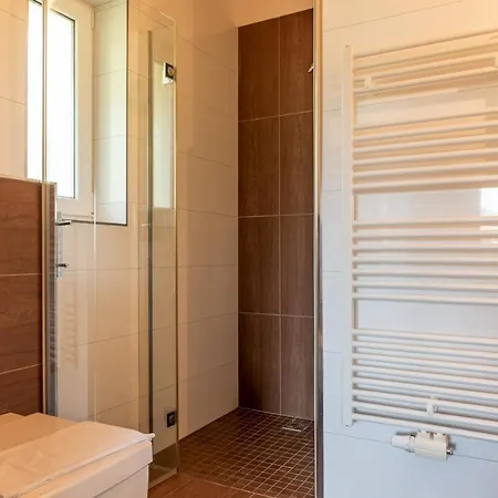 Penthouse Hohe Tauern By In One Piesendorf